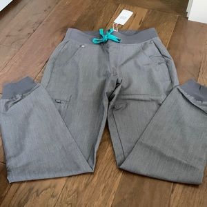 Like new Grey Jogger Figs XS